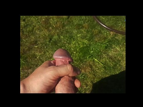 ❤️ Warm hottie laat haar pienk poesie naai en kom met 'n spuit in 'n somertuin ️ Gehalte-seks by porn af.porn-mate.ru ❌️❤