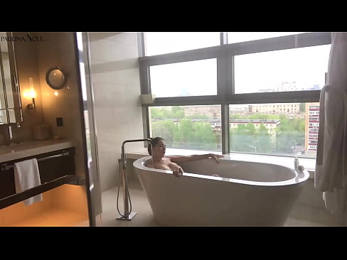 ❤️ Geweldige babe wat passievol haar poesie in die badkamer afruk ️ Gehalte-seks by porn af.porn-mate.ru ❌️❤
